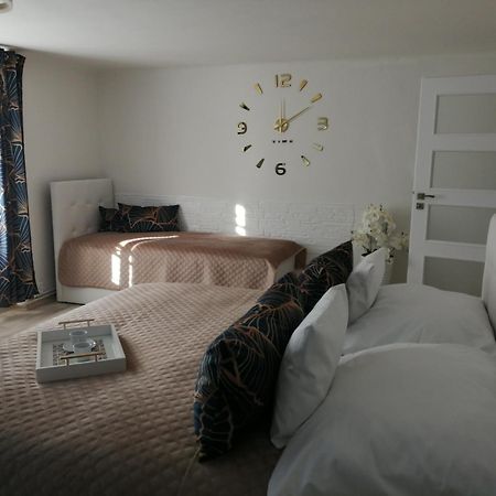 Apartman Deluxe Cheb Εξωτερικό φωτογραφία