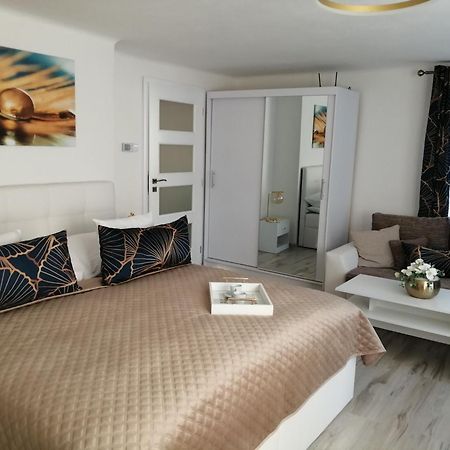 Apartman Deluxe Cheb Εξωτερικό φωτογραφία