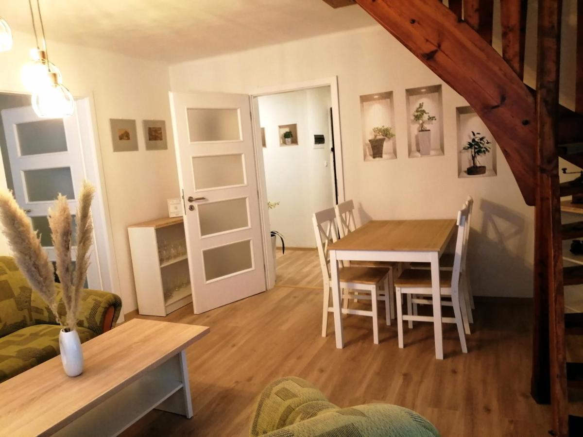 Apartman Deluxe Cheb Εξωτερικό φωτογραφία