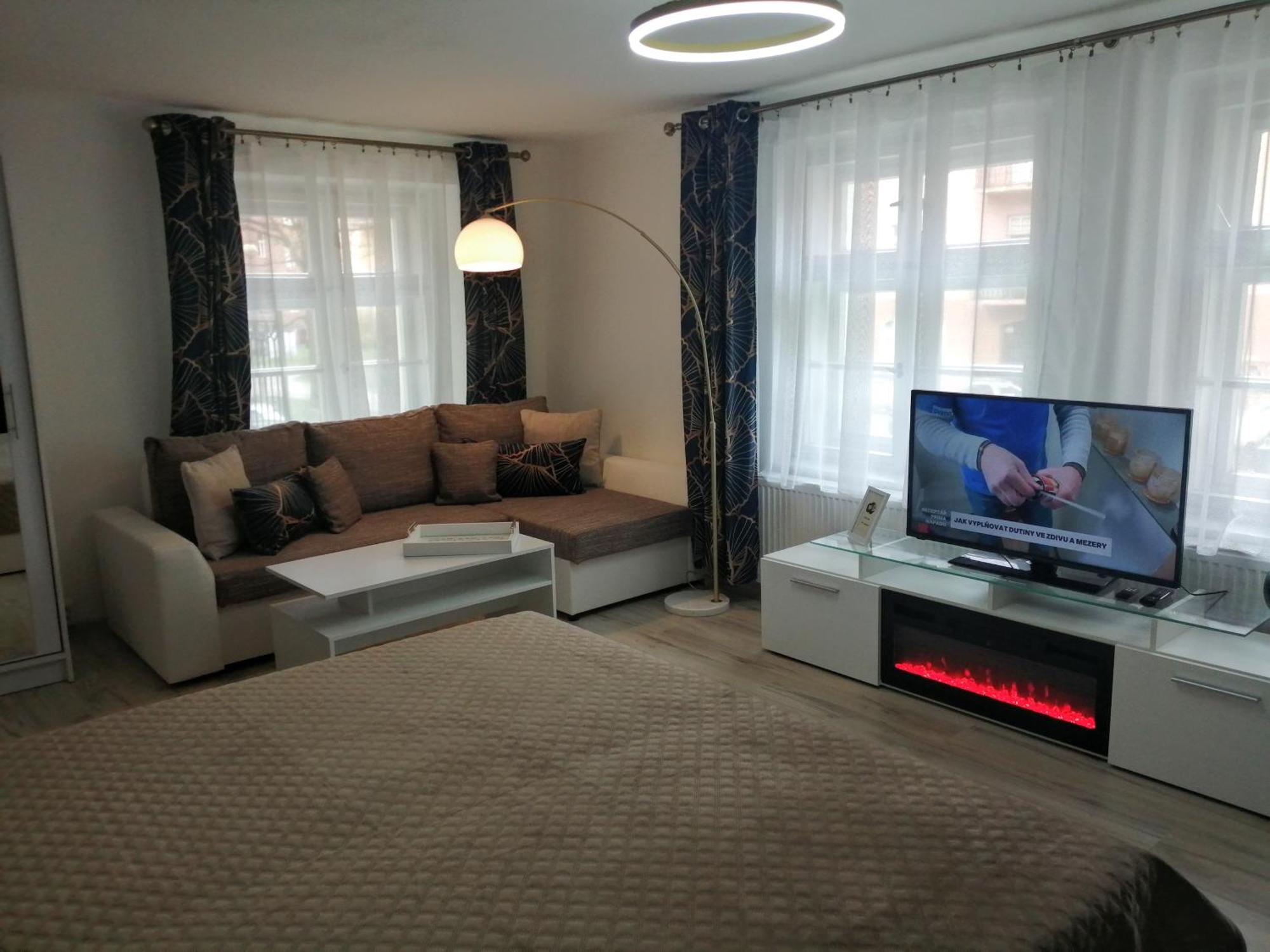 Apartman Deluxe Cheb Εξωτερικό φωτογραφία